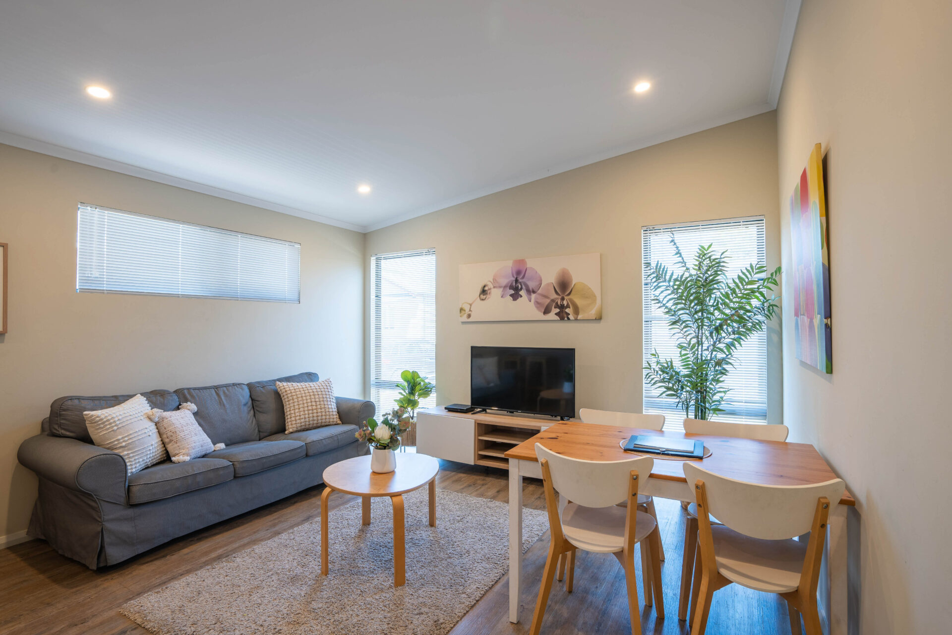 Living room of 2 bedroom holiday home | Tasman Holiday Parks Serpentine Falls