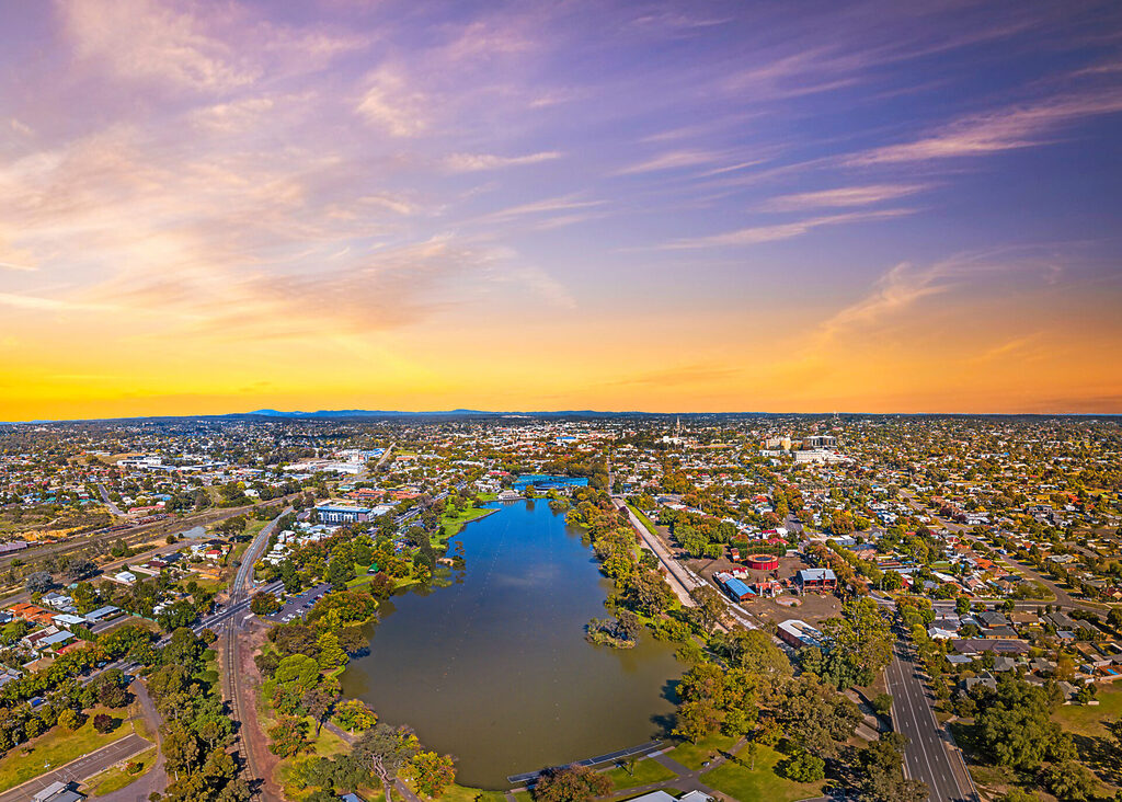 Aerial view of Lake Weeroona Bendigo | Tasman Holiday Parks