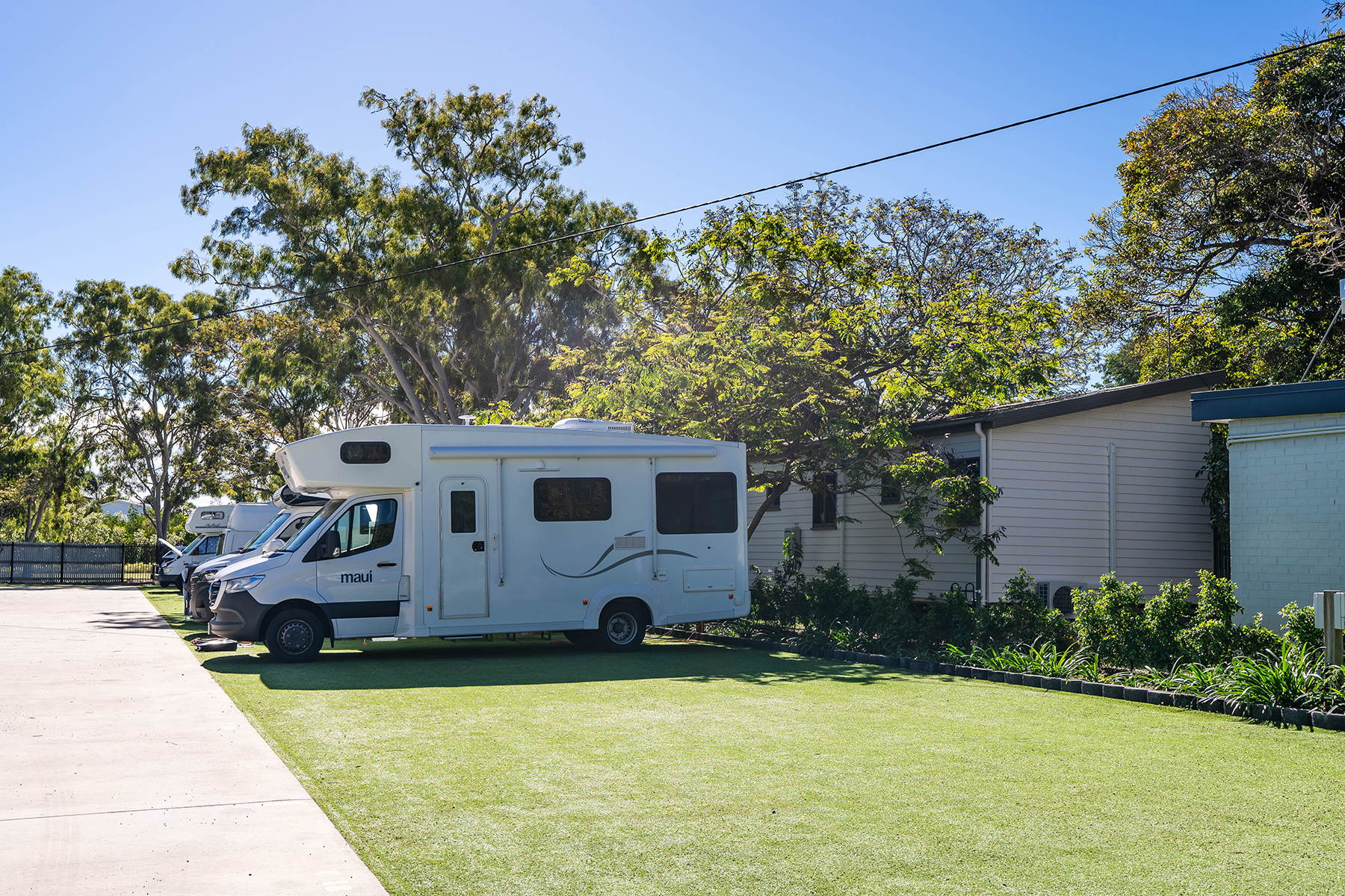 Powered Sites | Tasman Holiday Parks - Rowes Bay