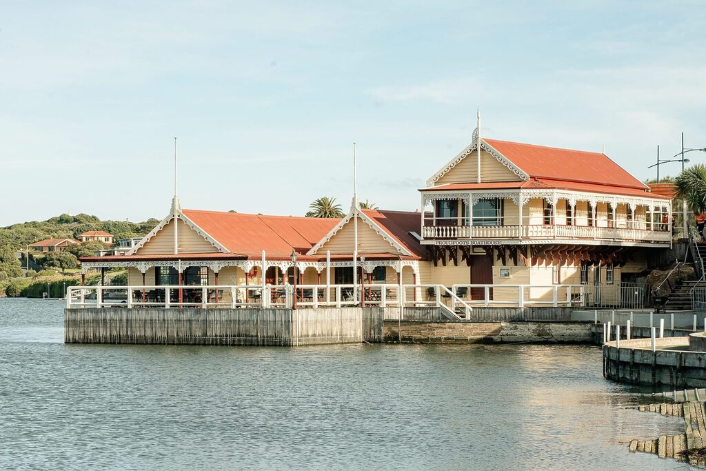 Proudfoots by the River exterior on the water | Tasman Holiday Parks Warrnambool