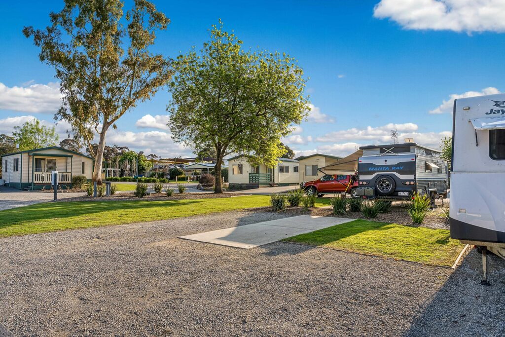Powered slab camping caravan site | Tasman Holiday Parks Bendigo