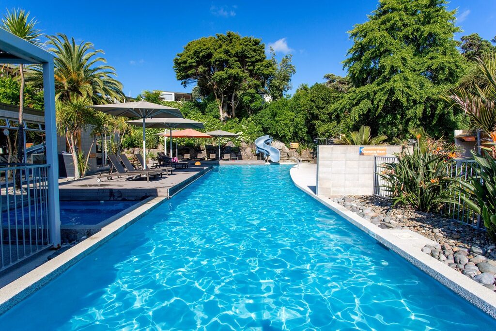 Tasman Holiday Parks - Waihi Beach | Swimming Pool