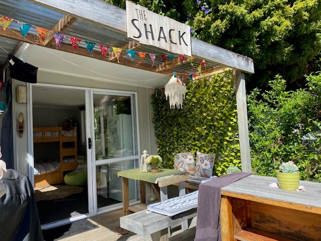 waihi-salepage - outside deck