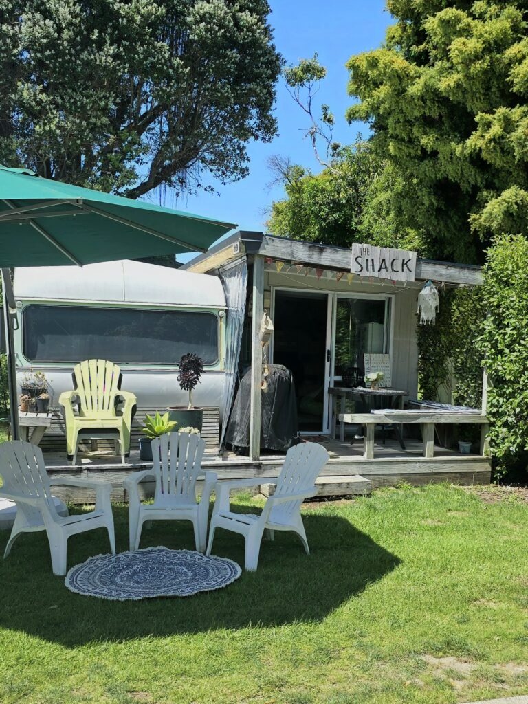 waihi-salepage - outside setting