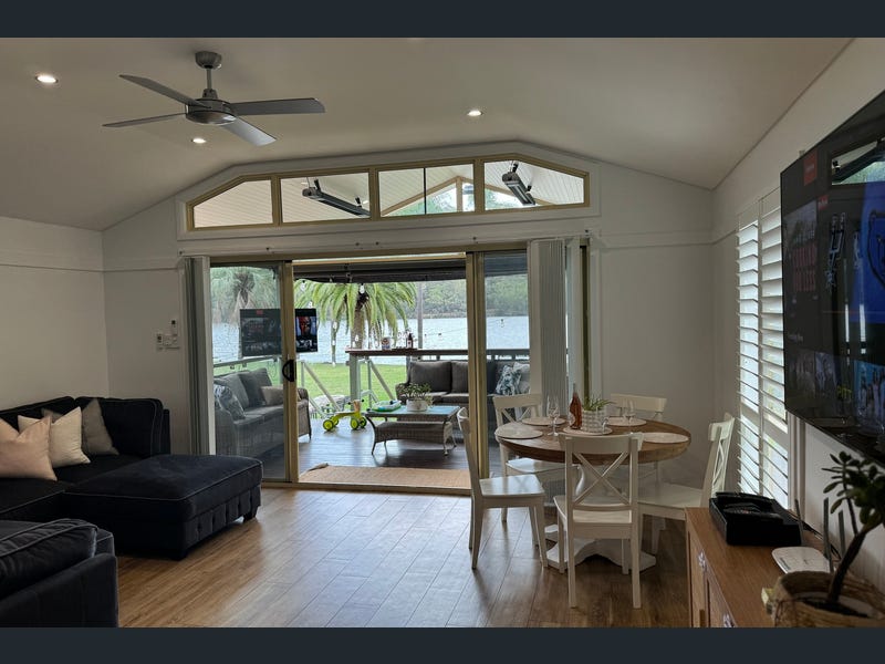 Cabin 100 - 4