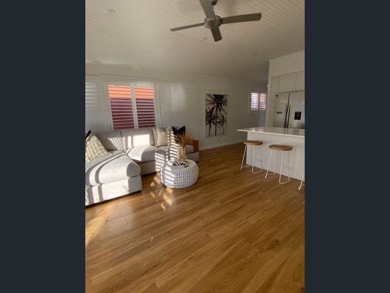 Cabin 898 - 10