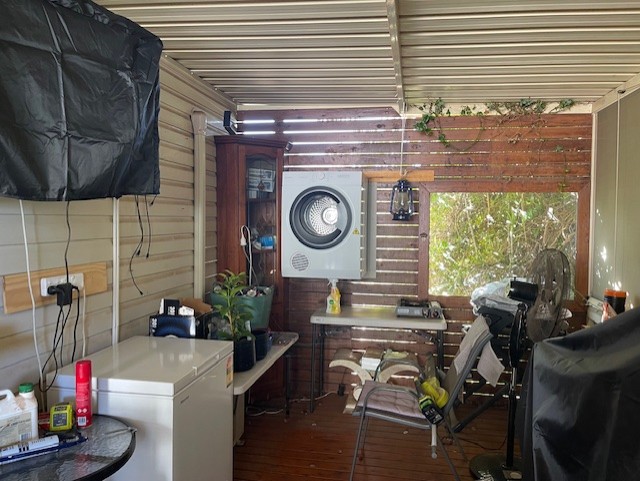 Back Patio thumbnail_IMG_4484