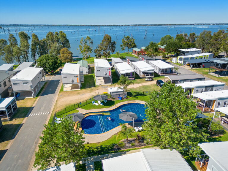 THP_Lake_Mulwala_Drone-9-1200x900-e339a72